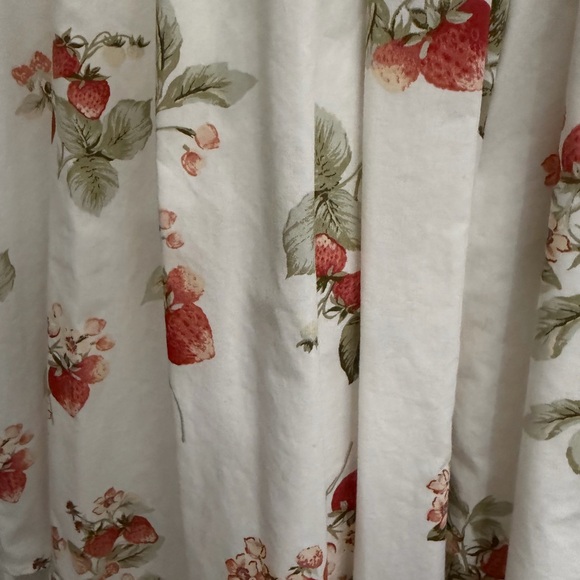 Abercrombie and fitch Puff-sleeve strawberry Print mini dress - Picture 5 of 8